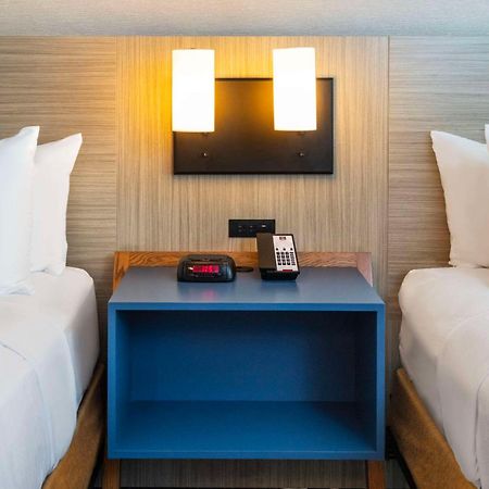 Comfort Inn Airport East Québec Kültér fotó